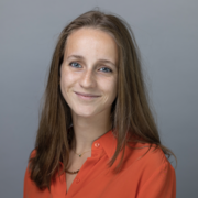 Juliette Sellgren's headshot