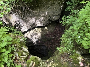 cave!