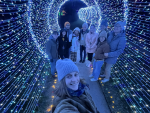 Lab group at Winter Wander at the Boar's Head Inn in 2024. 