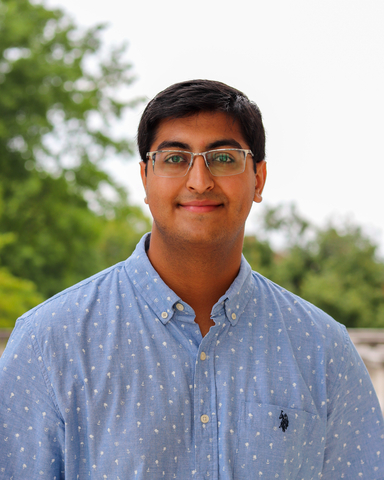 Headshot of Mahir