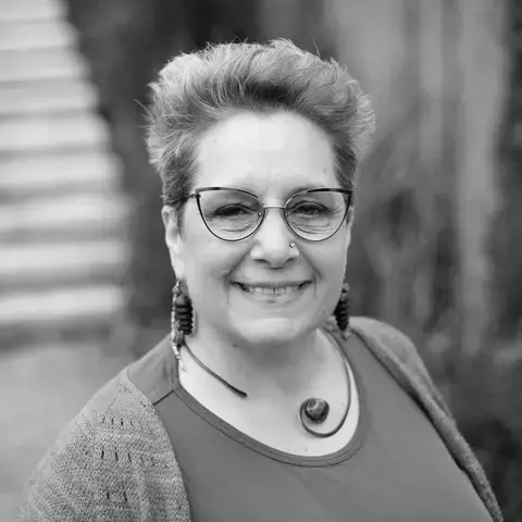 Sewell Headshot