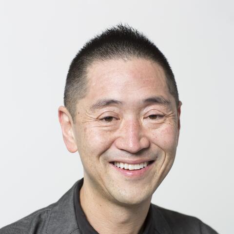 tadashi oshima headshot