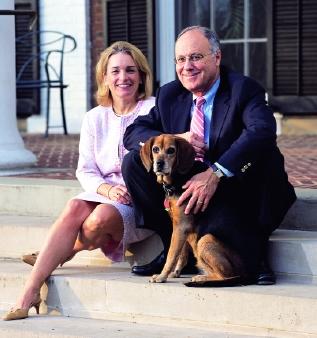 Betsy and John Casteen with Alice (1994-2005) on the steps of Carr�s Hill