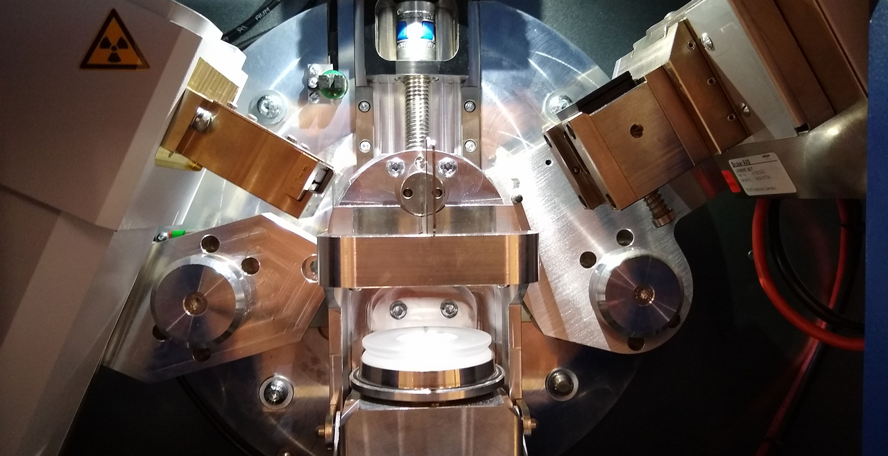 Close-up of interior of D2Phaser diffractometer